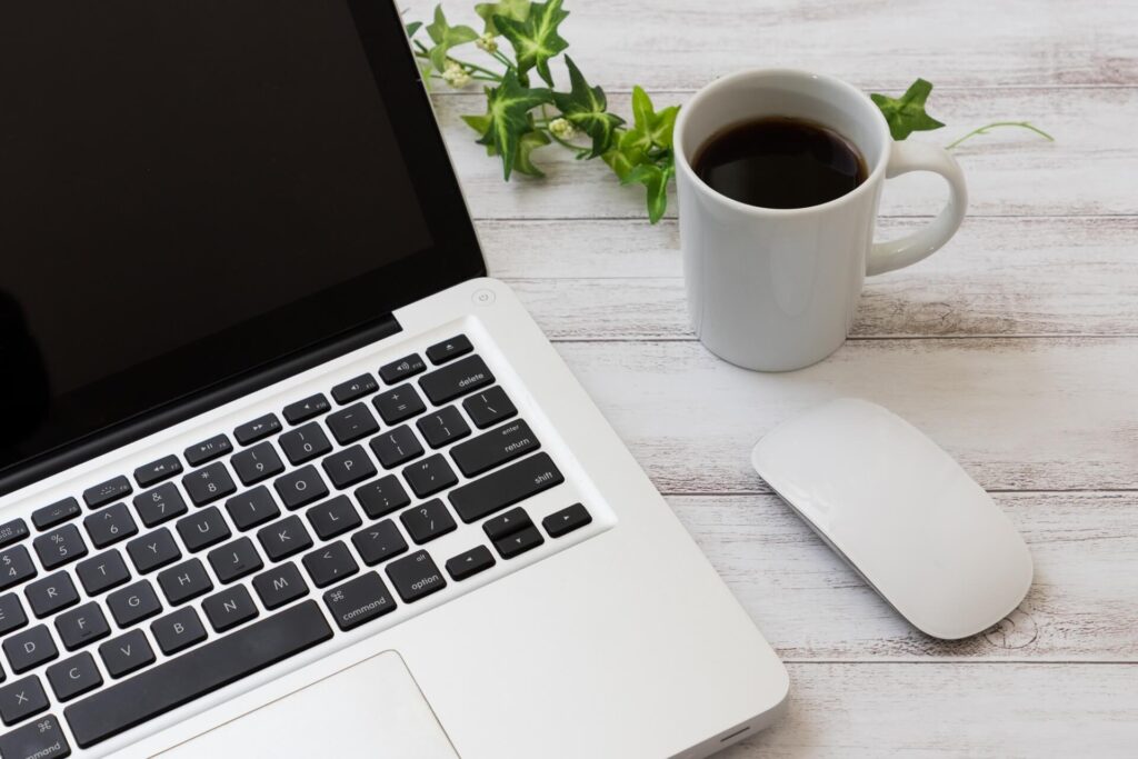 WordPressでホームページを作るメリット・デメリット｜他のCMSとの比較も解説