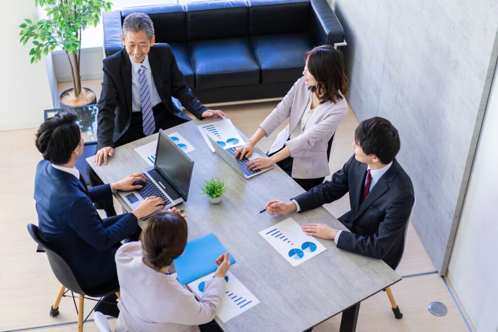 ECサイト構築の基礎知識と主要プラットフォーム比較｜Shopify・BASE・EC-CUBEの選び方