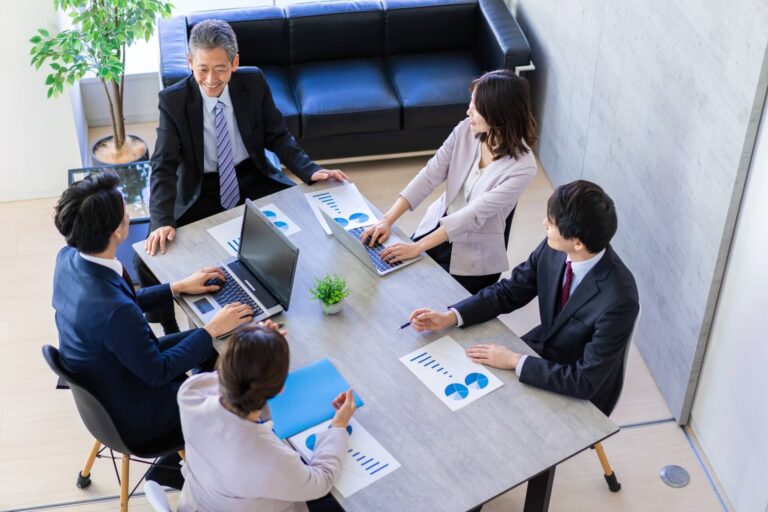 ECサイト構築の基礎知識と主要プラットフォーム比較｜Shopify・BASE・EC-CUBEの選び方